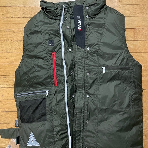 Brand New PAJAR Featherless Puffer Vest - Picture 4 of 16
